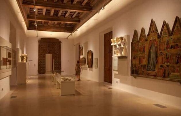MUSEU I CENTRE Dʼ ESTUDIS JUNIPERIANS		Petra – Mallorca	Illes Balears	Colección
