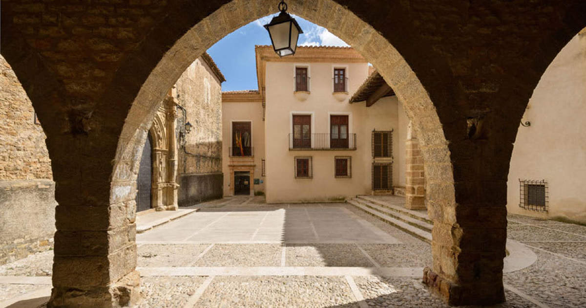 Trufas y un obispo con buen gusto en un palacio convertido en hotel del Maestrazgo de Teruel