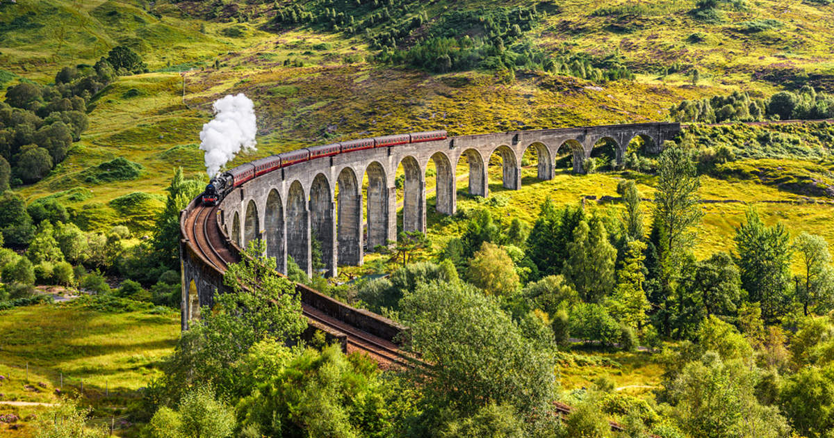 Los espectaculares trenes que hacen de Gran Bretaña el país de más belleza ferroviaria