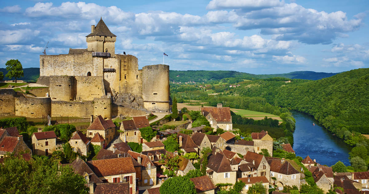 Once castillos de Francia para viajar a su esplendor medieval